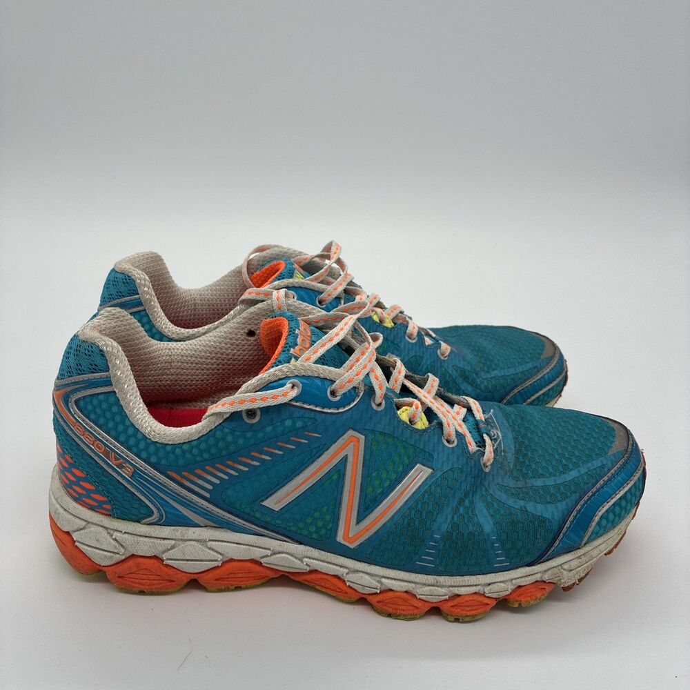 New Balance 880 V3 Womens 9 Wide Gray Running Shoes